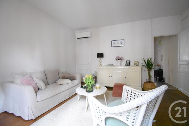 Appartement F2 à vendre - 2 pièces - 58.3 m2 - VICHY - 03 - AUVERGNE - Century 21 Gnt Immobilier